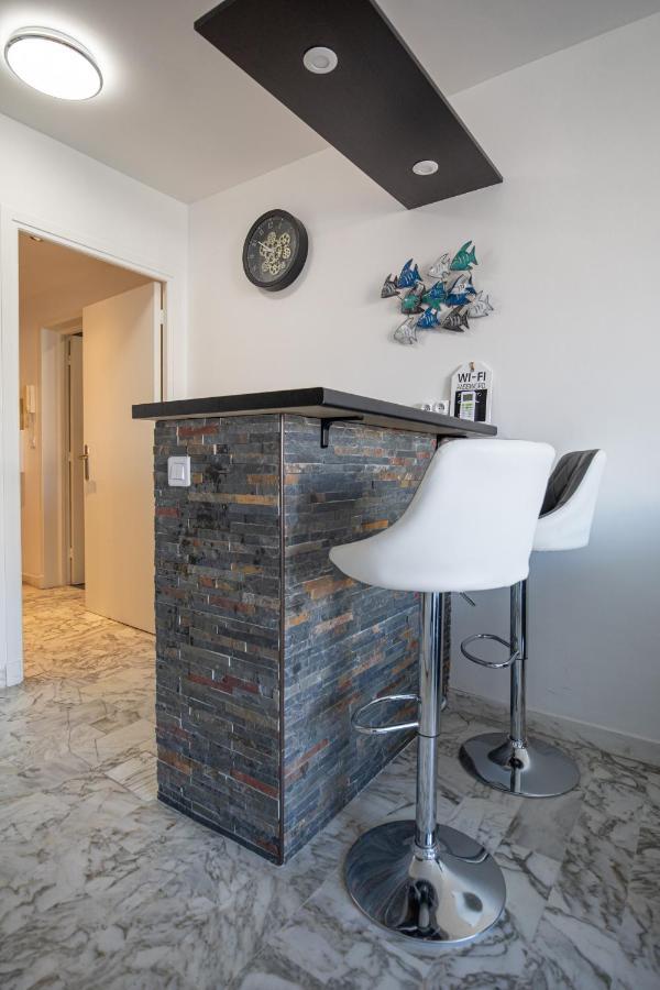 Promenade Florida Apartment *